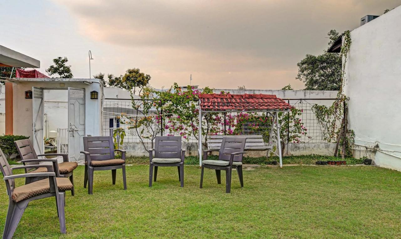 Hotel Meera Udaipur Exterior photo